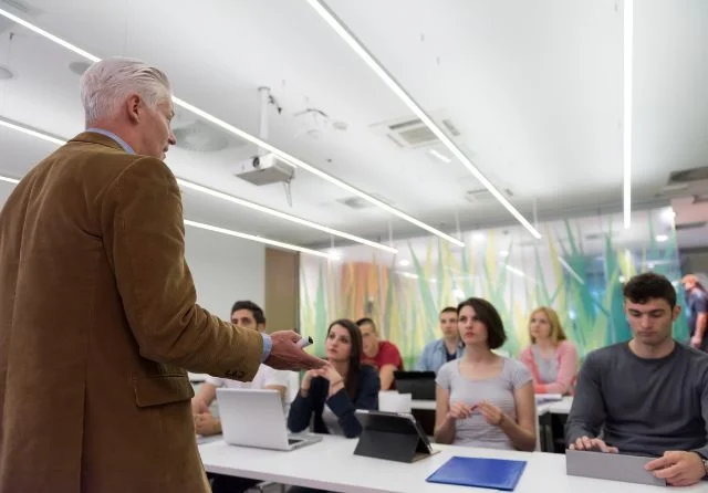 consejos elegir autoescuela