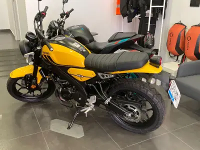Permiso A1 de Moto en Las Palmas Motocicleta para obtener el permiso A1 en Autoescuela Alcaravaneras